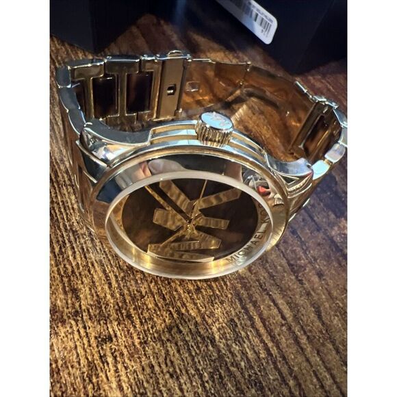 MICHAEL KORS RUNWAY GOLD TONE & TORTOISE BROWN LOGO MK BRACELET WATCH MK5788 EUC - Picture 5 of 10